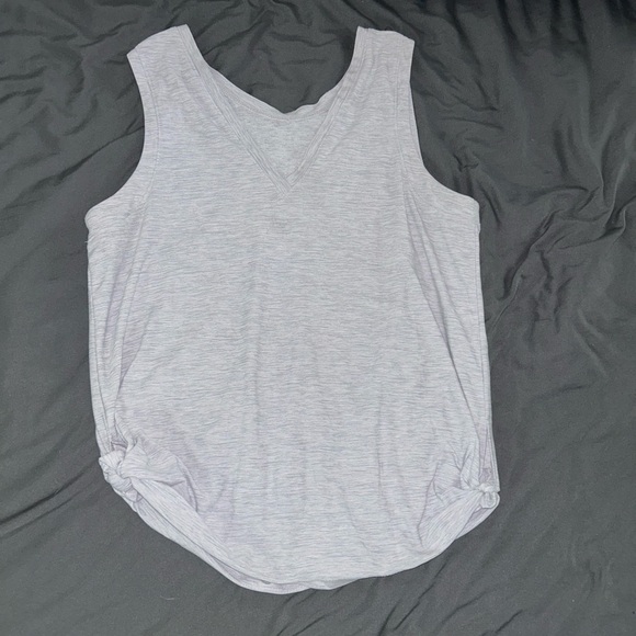 Set of 2 Old Navy Activewear Shirts - Picture 2 of 6